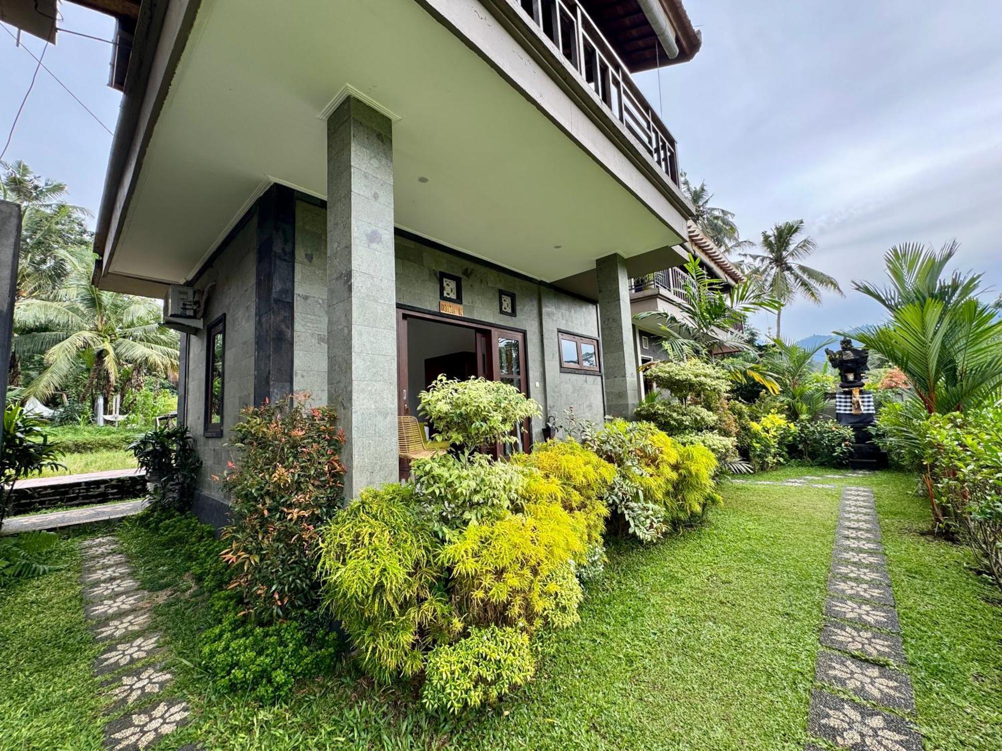 Ume Dukuh Home Sidemen Sidemen  Exterior photo