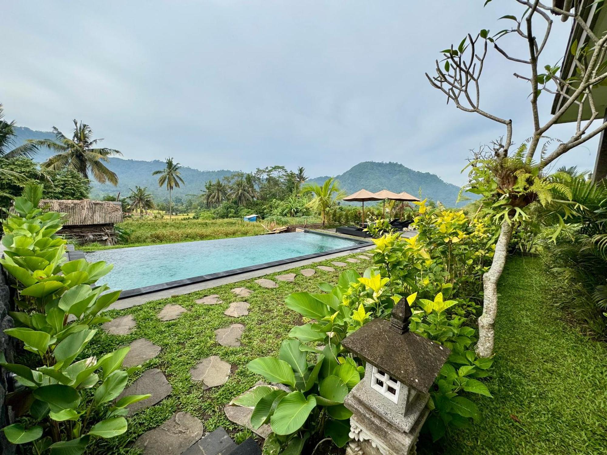 Ume Dukuh Home Sidemen Sidemen  Exterior photo