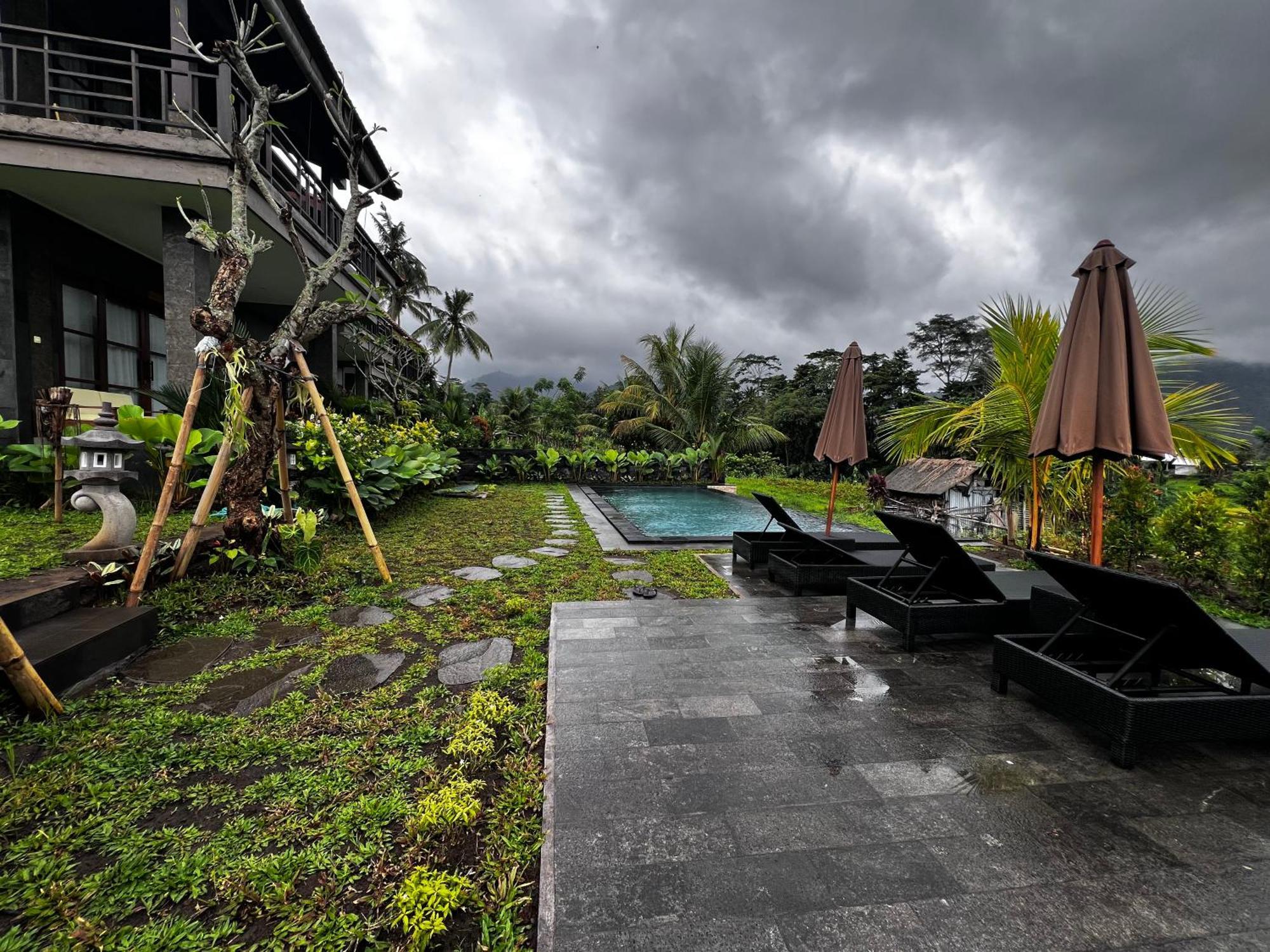 Ume Dukuh Home Sidemen Sidemen  Exterior photo